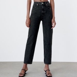 Black high waisted zara mom jeans
